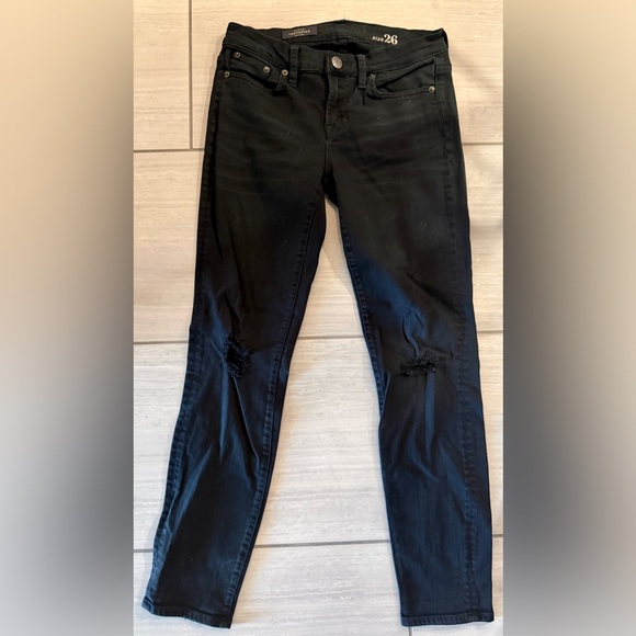 J. Crew Denim - J.Crew Toothpick Skinny Jeans Black Distressed Knees Size 26